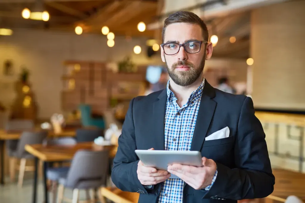 Jak wybrać konto firmowe? Kluczowe czynniki